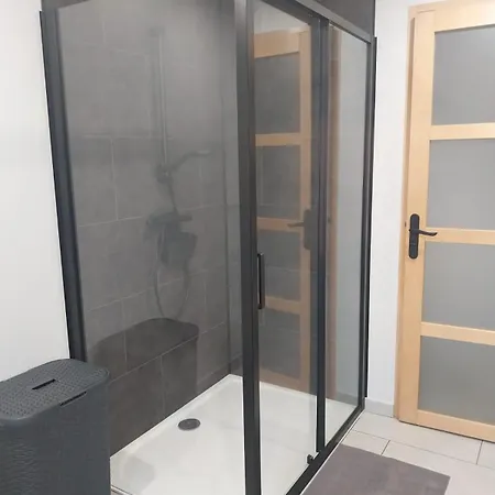Le Murmure Du Ruisseau - Piece De Vie 60 M2 - Terrasse 30 M2 - 2 Wc Semeries