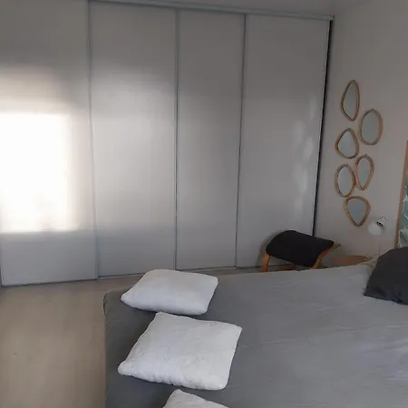 Le Murmure Du Ruisseau - Piece De Vie 60 M2 - Terrasse 30 M2 - 2 Wc *