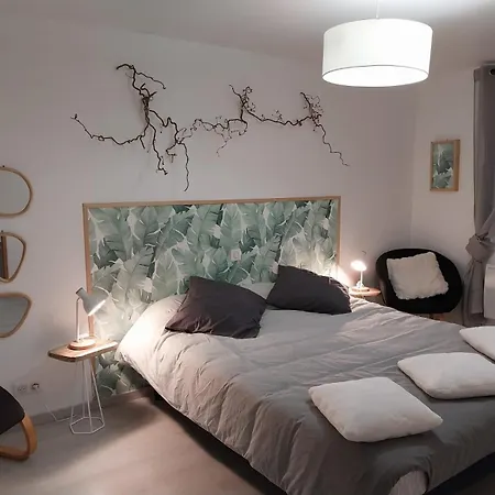Le Murmure Du Ruisseau - Piece De Vie 60 M2 - Terrasse 30 M2 - 2 Wc * Sémeries