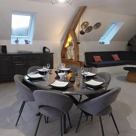 Le Murmure Du Ruisseau - Piece De Vie 60 M2 - Terrasse 30 M2 - 2 Wc