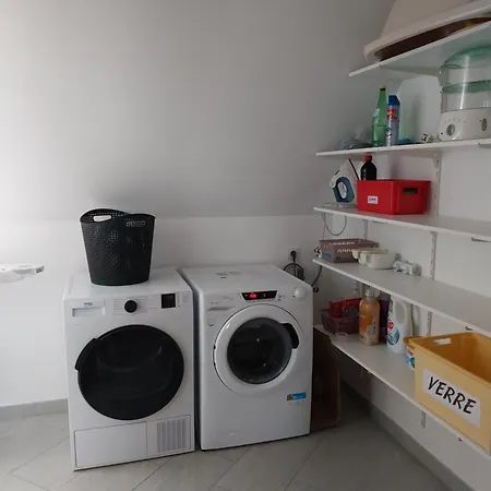 Le Murmure Du Ruisseau - Pièce De Vie 60 M2 - Terrasse 30 M2 - 2 Wc Hébergement de vacances *