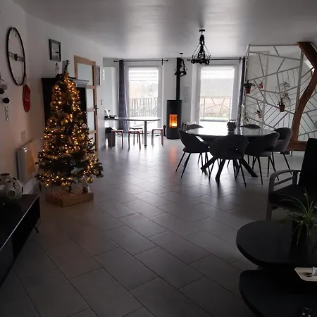 Le Murmure Du Ruisseau - Piece De Vie 60 M2 - Terrasse 30 M2 - 2 Wc Feriehus *