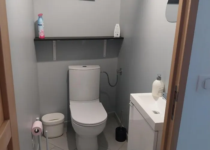 Le Murmure Du Ruisseau - Pièce De Vie 60 M2 - Terrasse 30 M2 - 2 Wc Hébergement de vacances